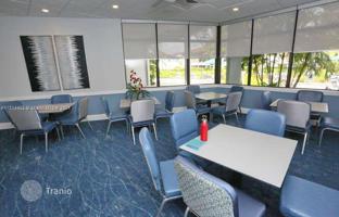 2-bedroom apartments in condo 121 m² in Delray Beach for $290,000