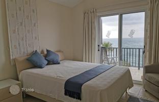 4-bedroom townhouse 190 m² in Coral Bay for 1,450,000 €