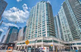 Apartment – Queens Quay West, Old Toronto, Toronto,  Ontario,   Canada for C$891,000
