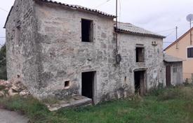 Stone house Detached Istrian house with garden, near Motovun! for 165,000 €