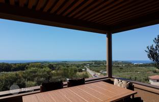 2-room apartment 129 m² in Vabriga for 550,000 €