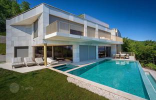 6-bedroom house 453 m² in Mošćenička Draga for 2,280,000 €