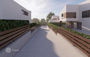 Land plot 590 m² in Filipana for 85,000 €