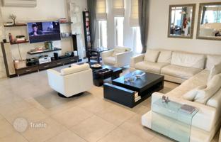 5-bedroom cottage 750 m² in Latsia for 1,300,000 €