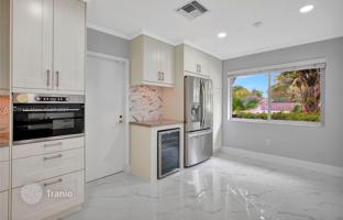 4-bedroom house 266 m² in Palmetto Bay for $1,350,000