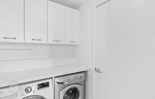 2-bedroom apartments in condo 119 m² in Miami Beach for $1,250,000