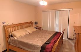 Townhome – Spring Hill, Florida, USA for $280,000