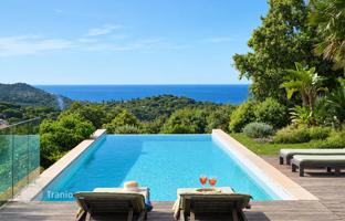 6-bedroom villa in La Croix-Valmer for 5,450,000 €