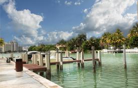 Condo – Miami Beach, Florida, USA for $1,925,000