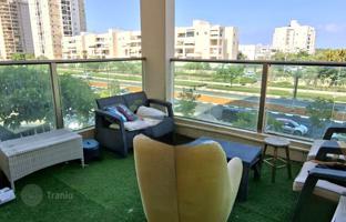 6-bedroom apartment 200 m² in Ashdod for $1,108,000