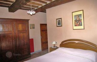 4-bedroom villa 230 m² in Cortona for 1,050,000 €