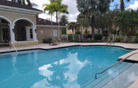 Condo – West Palm Beach, Florida, USA for $315,000