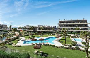 2-bedroom apartment 94 m² in Torrevieja for 304,000 €