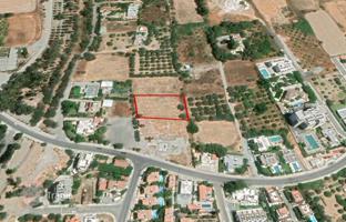 Land plot 1,780 m² in Germasogeia for 1,900,000 €