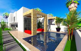Furnished three-storey villa with sea views in Torrevieja, Alicante, Spain for 699,000 €