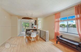 2-bedroom apartments in condo 99 m² in Plantation for $280,000