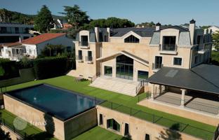 8-bedroom house 2,000 m² in Barcelona for 8,000,000 €
