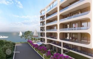 Residential complex with swimming pool next to the pier, Mersin, Turkey for From 7,219,000 TRY