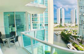 Oceanfront designer apartment in Sunny Isles Beach, Florida, USA for 739,000 €