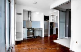 3-bedroom apartment in Dan Leckie Way for C$742,000