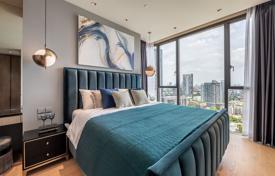 2 bed Condo in BEATNIQ Sukhumvit 32 Khlongtan Sub District for $707,000