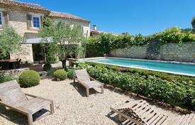 Detached house – Provence - Alpes - Cote d'Azur, France for 7,000 € per week