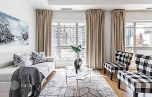 5-bedroom apartment in Wellington Street West for C$764,000