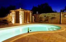 House Beautiful Istrian stone villa, near Barban for 461,000 €
