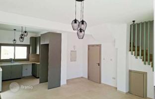 3-bedroom cottage 130 m² in Souni-Zanakia for 435,000 €