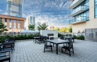 5-bedroom apartment in North York for C$806,000