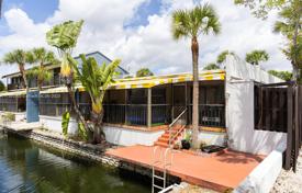 Townhome – Miami Lakes, Miami, Florida,  USA for $475,000