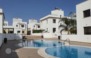 1 new villa in residential complex in Oroklini for From 480,000 €
