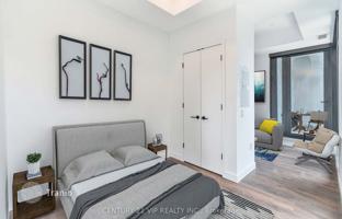 3-bedroom apartment in Richmond Street West for C$895,000