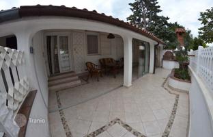 2-room house 112 m² in Peroj for 320,000 €