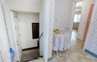 9-bedroom house in Scarborough for C$1,212,000