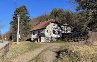 Well-maintained furnished house in the heart of Kolasin, Montenegro for 299,000 €