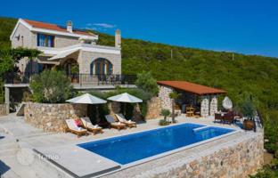 2-bedroom villa 175 m² in Kotor city for 800,000 €