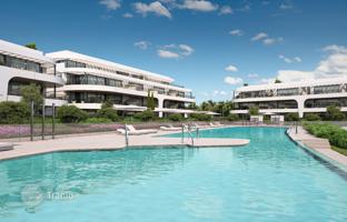 2-bedroom apartment 125 m² in Estepona for 668,000 €