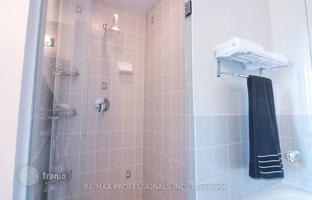 6-bedroom apartment in Etobicoke for C$1,175,000