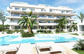 Modern apartments in a new residence, near the beach, Cabo Roig for 349,000 €
