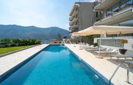 Furnished 3-bedroom apartment in Dobrota for 570,000 €