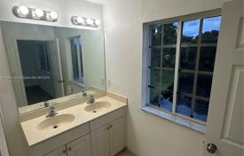 Townhome – West Palm Beach, Florida, USA for $297,000