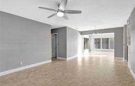 Townhome – Fort Lauderdale, Florida, USA for $455,000