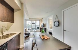 Apartment – Lake Shore Boulevard West, Etobicoke, Toronto,  Ontario,   Canada for C$920,000