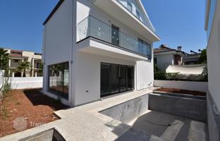 4-bedroom villa 200 m² in Fethiye for 39,432,000 TRY