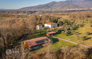 3-bedroom country house 599 m² in Arezzo for 1,650,000 €