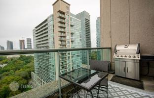 6-bedroom apartment in Etobicoke for C$1,313,000