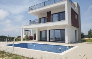 11 new villas in residential complex in Kouklia for From 550,000 €