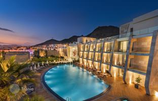 2-bedroom villa 181 m² in Turgutreis for 66,634,000 TRY