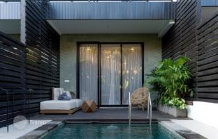 2-bedroom villa 120 m² in Batu Bolong Beach for $240,000